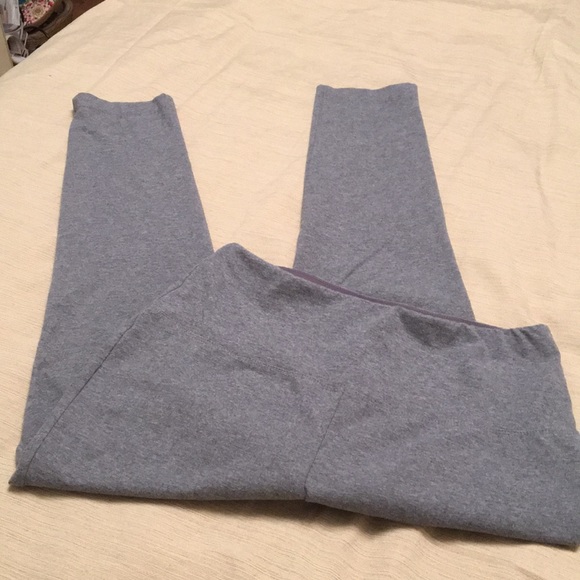 Zenergy by Chico’s Gray Pull On Straight Leg Pants - Picture 7 of 8